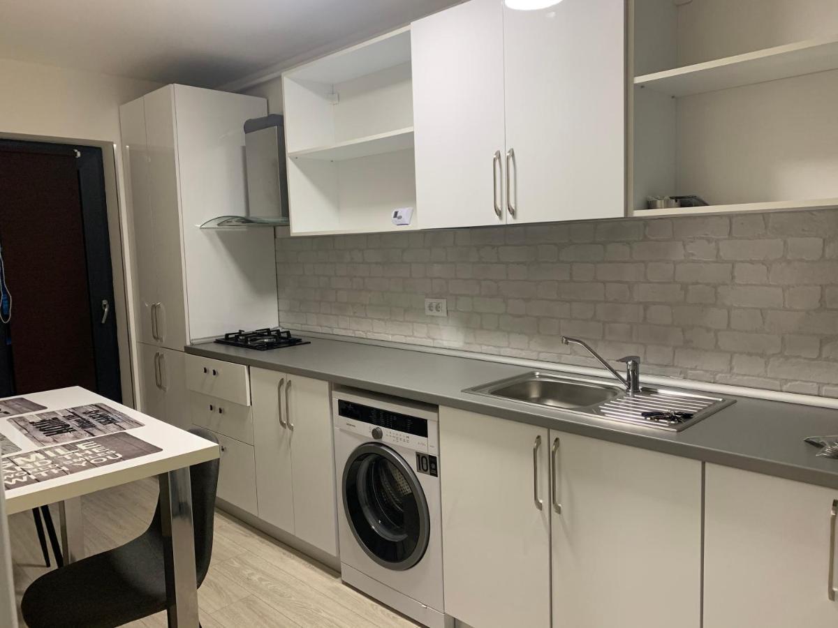 Apartament Lux Regim Hotelier Bacău Dış mekan fotoğraf